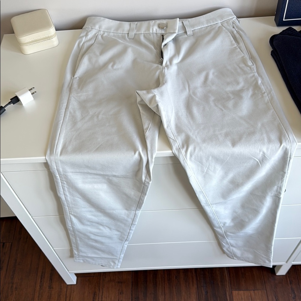 Lululemon Commission Gray Pants